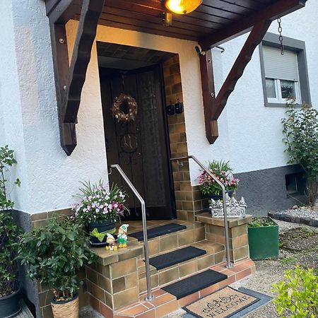 Kleines Apartment Mit Begehbarer Dusche Im Schlafzimmer Eberbach  Exterior foto